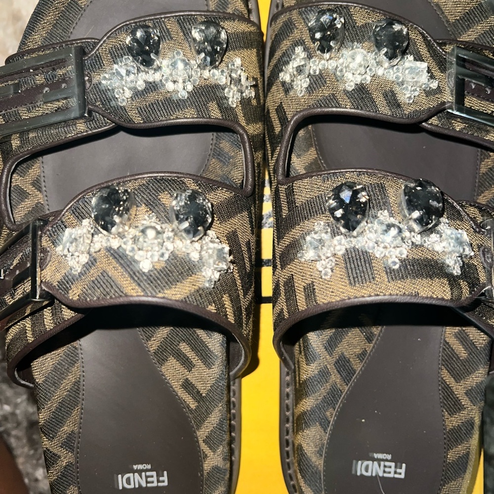 Fendi slides with rhinestones